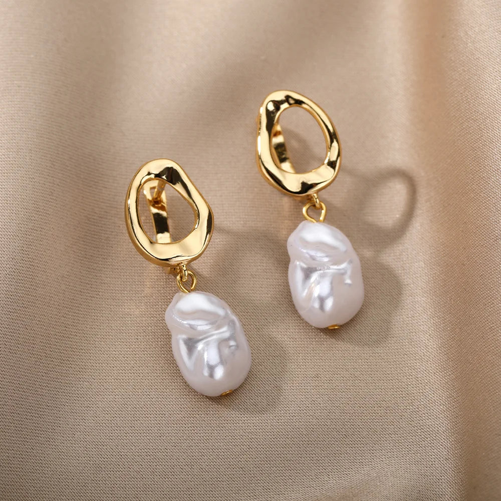 Vintage Baroque Pearl Circle Drop Earrings