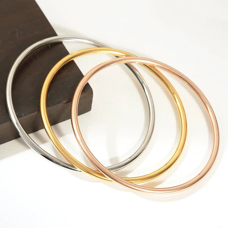 Waterproof Gold Bangle Set – 18K PVD Stainless Steel (3 Pieces)