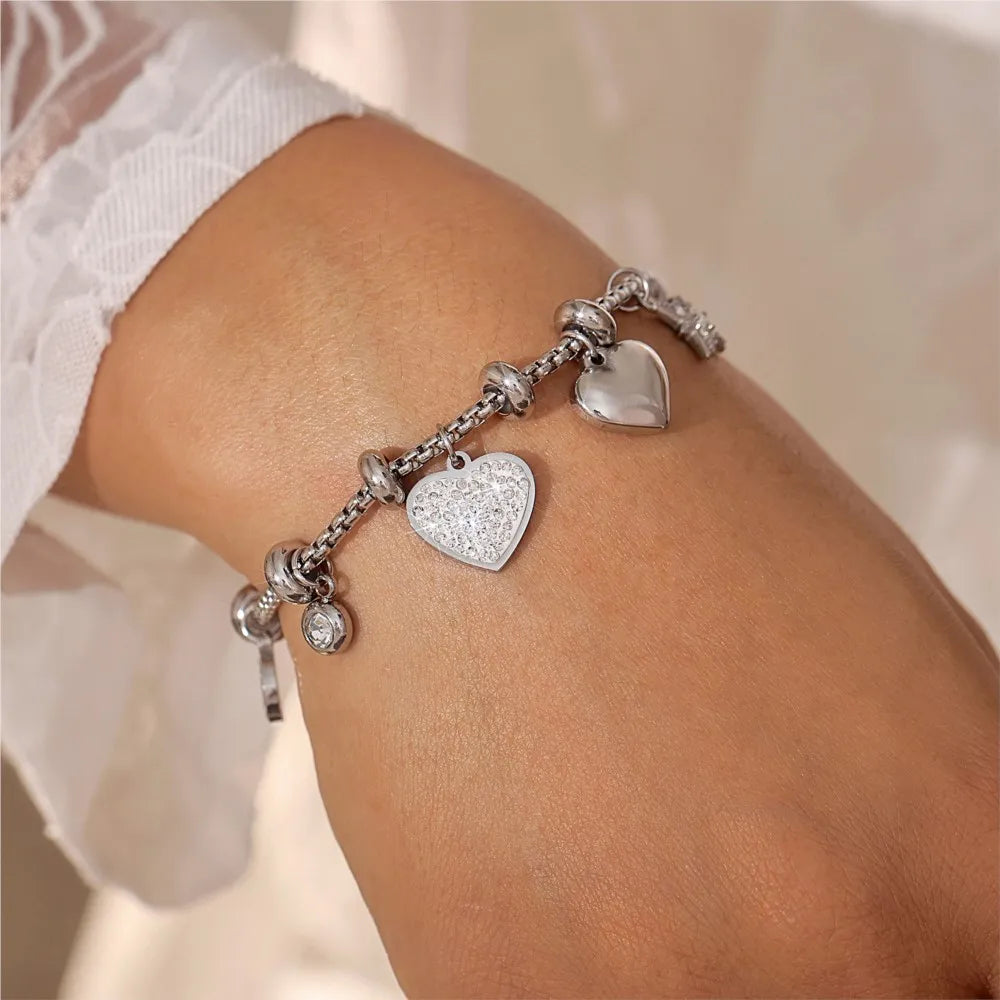 Gold Heart Charm Bracelet – Waterproof Stainless Steel