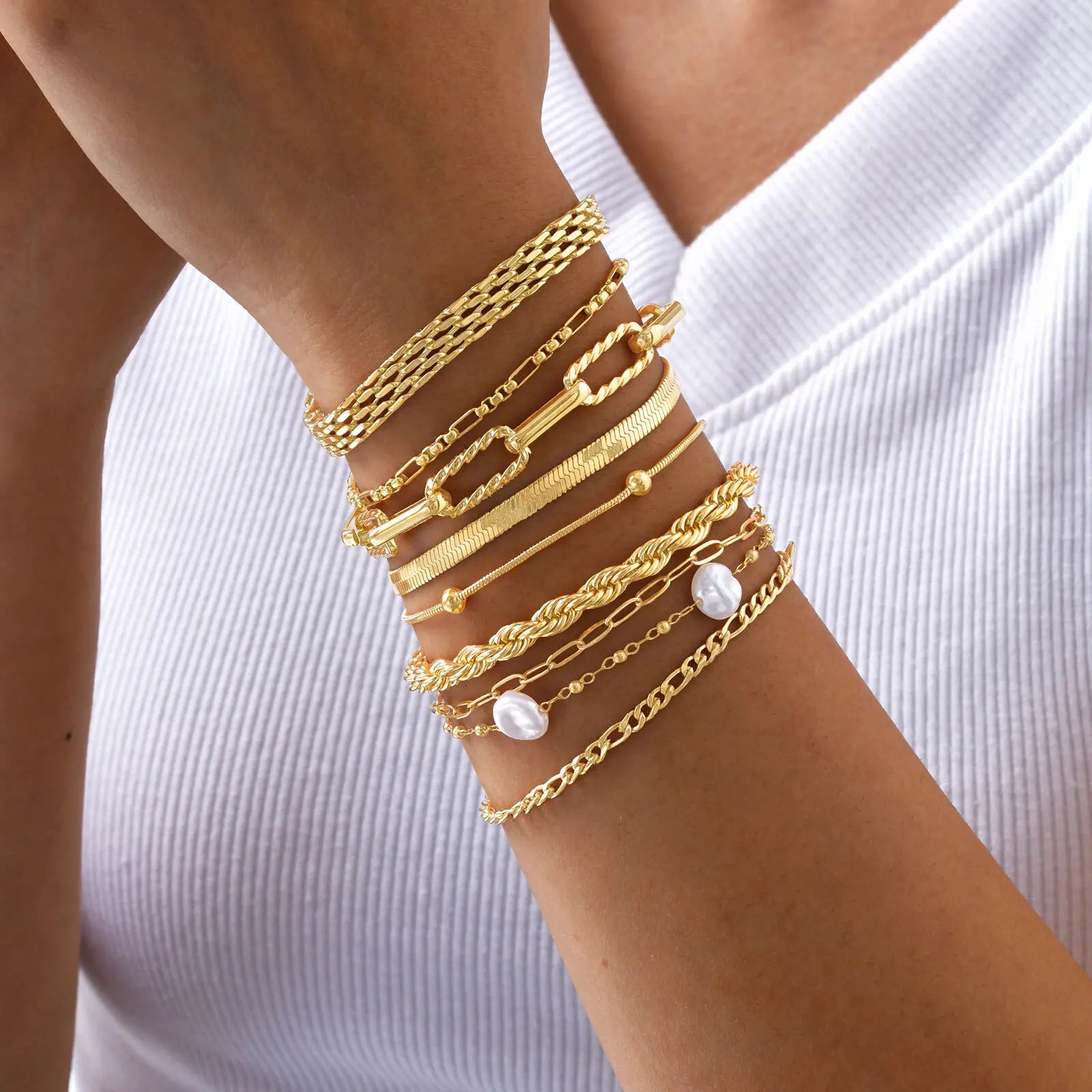 Waterproof Gold Stackable Chain Bracelet – 18K Plated Steel
