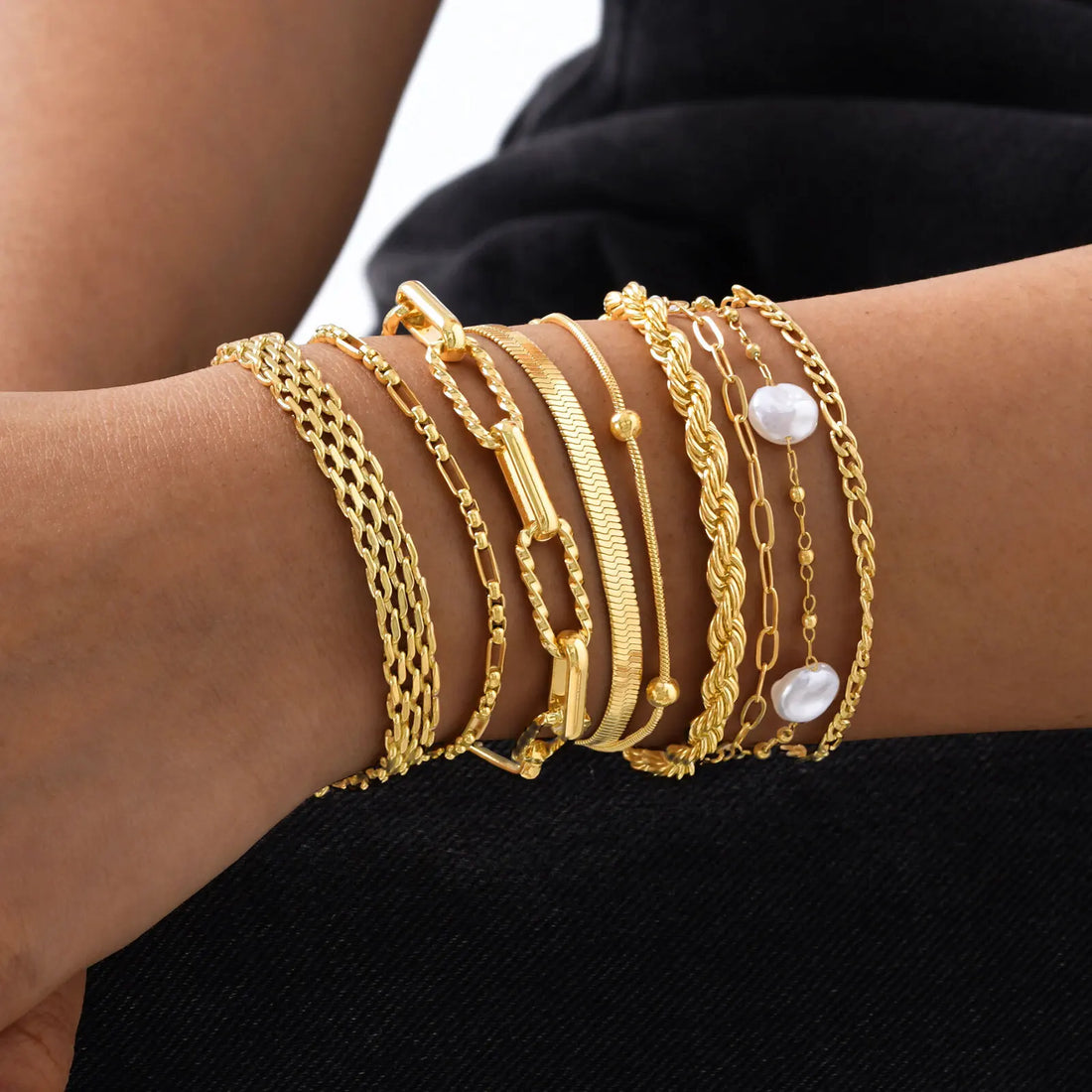 Waterproof Gold Stackable Chain Bracelet – 18K Plated Steel