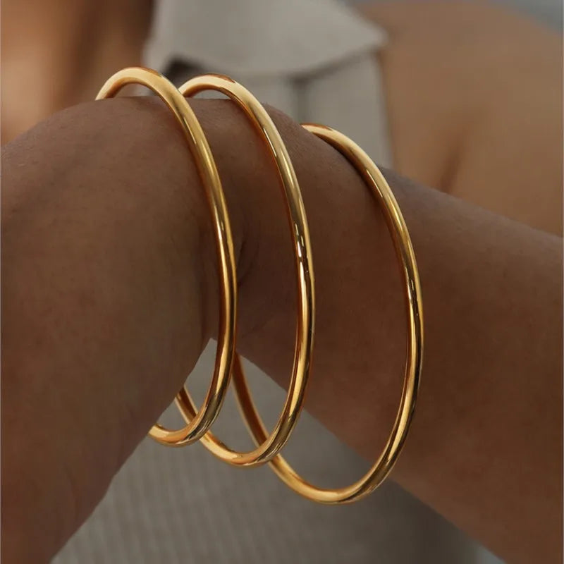 Waterproof Gold Bangle Set – 18K PVD Stainless Steel (3 Pieces)