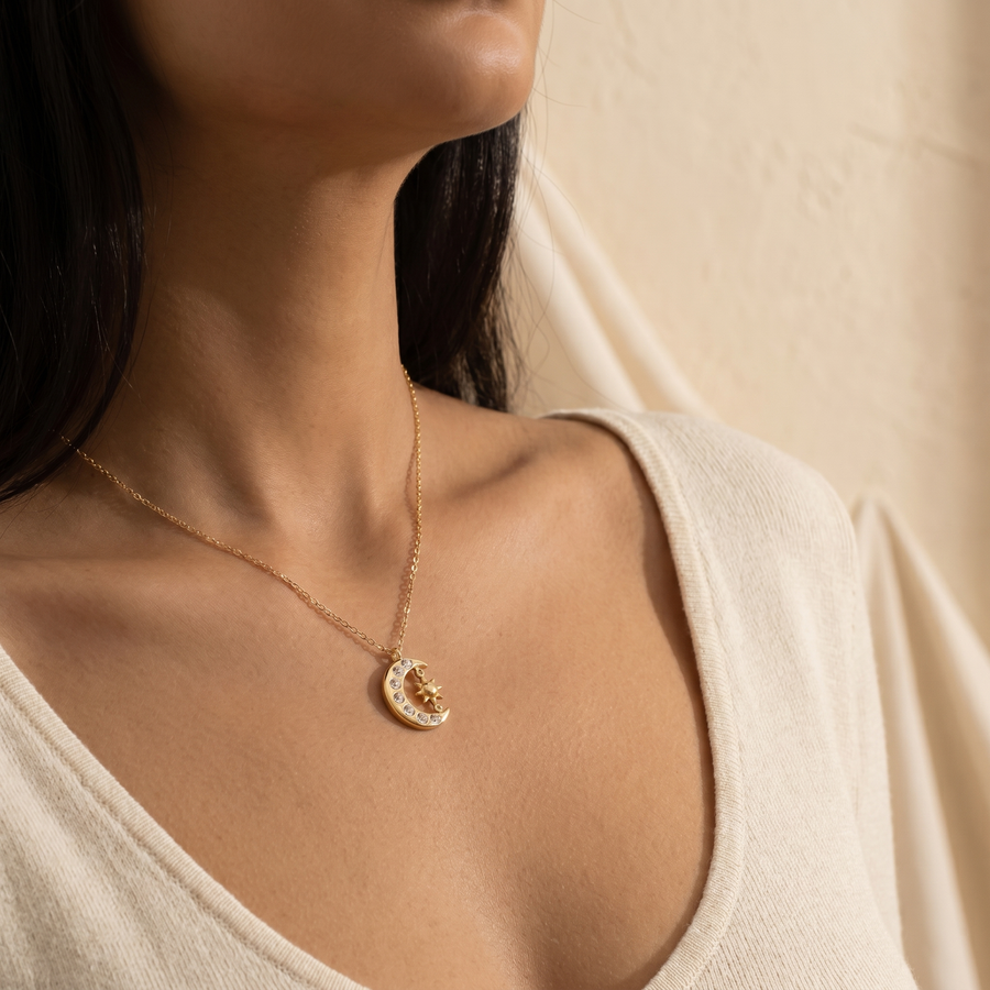 Zon & Halve Maan Zirkoon Ketting – Waterdicht Goud